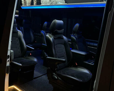 Белый Мерседес Sprinter, объемом двигателя 2.14 л и пробегом 777 тыс. км за 36660 $, фото 4 на Automoto.ua