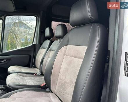 Белый Мерседес Sprinter, объемом двигателя 2.14 л и пробегом 275 тыс. км за 32600 $, фото 14 на Automoto.ua