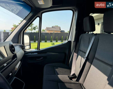 Белый Мерседес Sprinter, объемом двигателя 2.14 л и пробегом 218 тыс. км за 24000 $, фото 10 на Automoto.ua