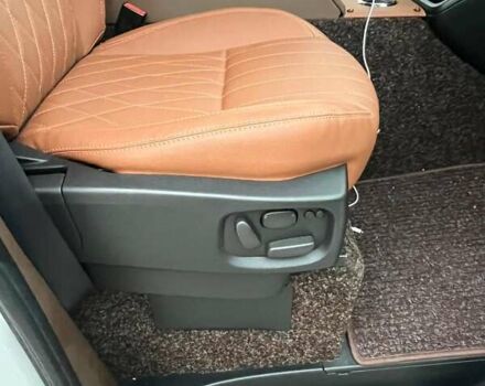 Белый Мерседес Sprinter, объемом двигателя 2.14 л и пробегом 289 тыс. км за 29999 $, фото 29 на Automoto.ua