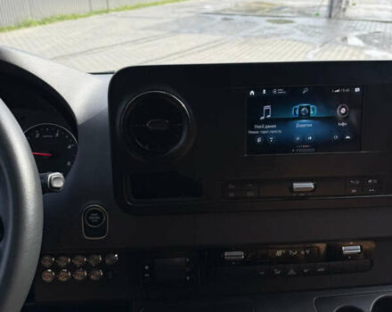 Белый Мерседес Sprinter, объемом двигателя 2.14 л и пробегом 209 тыс. км за 61800 $, фото 20 на Automoto.ua