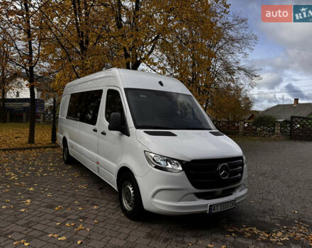 Белый Мерседес Sprinter, объемом двигателя 2.2 л и пробегом 347 тыс. км за 32800 $, фото 2 на Automoto.ua