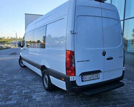 Белый Мерседес Sprinter, объемом двигателя 2.14 л и пробегом 453 тыс. км за 34299 $, фото 2 на Automoto.ua