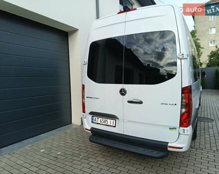 Белый Мерседес Sprinter, объемом двигателя 2.2 л и пробегом 225 тыс. км за 36300 $, фото 1 на Automoto.ua