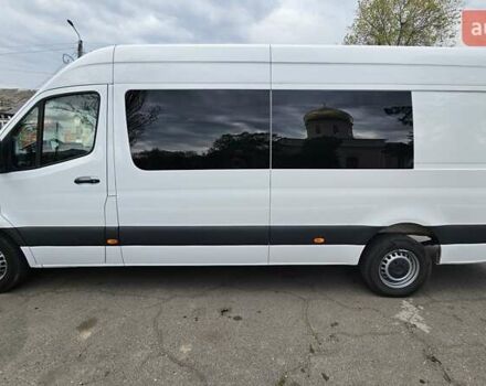 Белый Мерседес Sprinter, объемом двигателя 2.14 л и пробегом 301 тыс. км за 45400 $, фото 1 на Automoto.ua