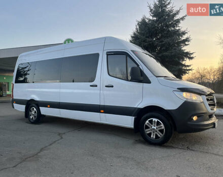 Белый Мерседес Sprinter, объемом двигателя 3 л и пробегом 200 тыс. км за 43888 $, фото 32 на Automoto.ua