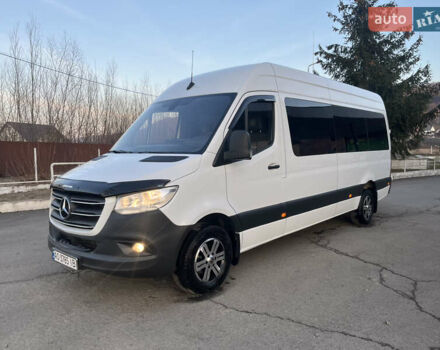 Белый Мерседес Sprinter, объемом двигателя 3 л и пробегом 200 тыс. км за 43888 $, фото 21 на Automoto.ua