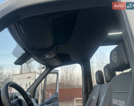 Белый Мерседес Sprinter, объемом двигателя 3 л и пробегом 200 тыс. км за 43888 $, фото 73 на Automoto.ua