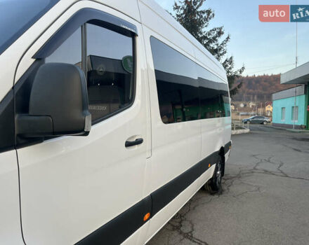 Белый Мерседес Sprinter, объемом двигателя 3 л и пробегом 200 тыс. км за 43888 $, фото 42 на Automoto.ua