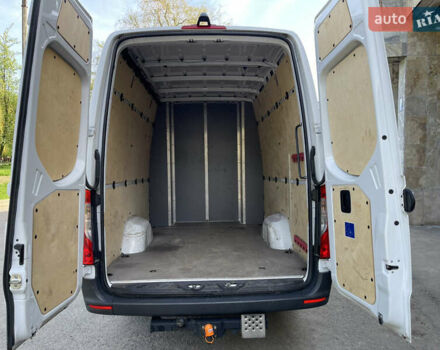 Белый Мерседес Sprinter, объемом двигателя 2.99 л и пробегом 126 тыс. км за 43266 $, фото 43 на Automoto.ua