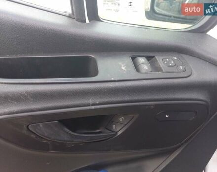 Білий Мерседес Sprinter, об'ємом двигуна 3 л та пробігом 190 тис. км за 19500 $, фото 11 на Automoto.ua