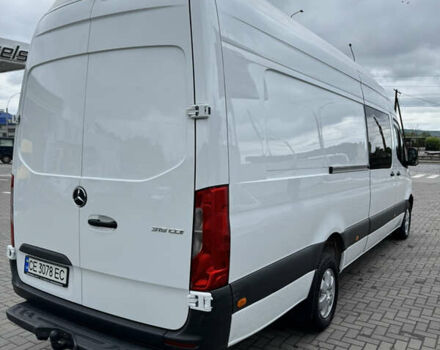 Белый Мерседес Sprinter, объемом двигателя 2.99 л и пробегом 322 тыс. км за 61906 $, фото 3 на Automoto.ua