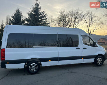 Белый Мерседес Sprinter, объемом двигателя 3 л и пробегом 200 тыс. км за 43888 $, фото 31 на Automoto.ua