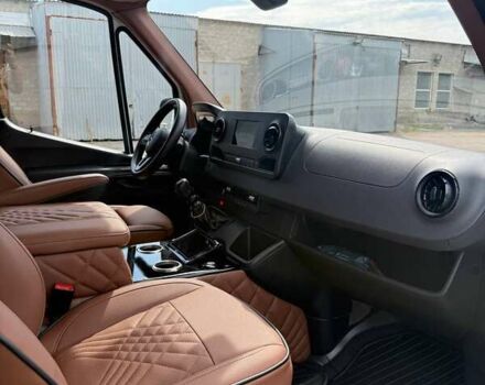 Белый Мерседес Sprinter, объемом двигателя 2.14 л и пробегом 260 тыс. км за 47000 $, фото 10 на Automoto.ua