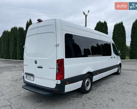 Белый Мерседес Sprinter, объемом двигателя 2.14 л и пробегом 201 тыс. км за 31700 $, фото 5 на Automoto.ua