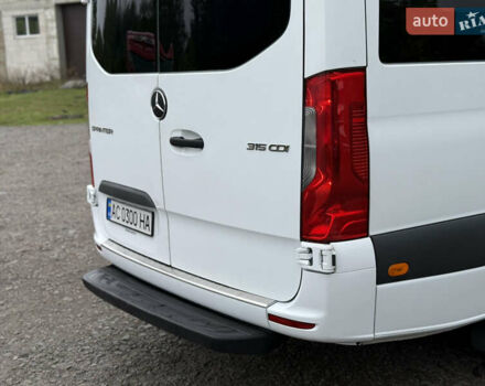 Білий Мерседес Sprinter, об'ємом двигуна 2 л та пробігом 295 тис. км за 44777 $, фото 83 на Automoto.ua