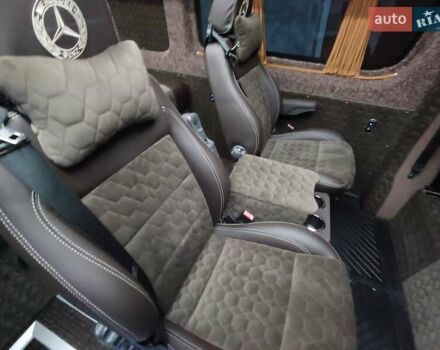 Белый Мерседес Sprinter, объемом двигателя 2.9 л и пробегом 365 тыс. км за 41999 $, фото 37 на Automoto.ua