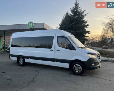 Белый Мерседес Sprinter, объемом двигателя 3 л и пробегом 200 тыс. км за 43888 $, фото 16 на Automoto.ua