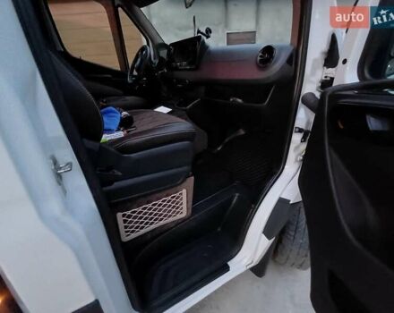 Белый Мерседес Sprinter, объемом двигателя 2.9 л и пробегом 365 тыс. км за 41999 $, фото 42 на Automoto.ua