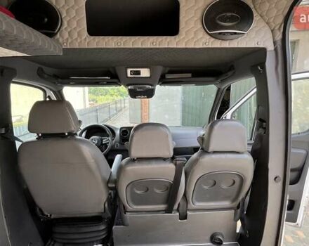 Белый Мерседес Sprinter, объемом двигателя 2.99 л и пробегом 294 тыс. км за 42500 $, фото 15 на Automoto.ua