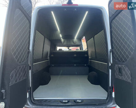 Белый Мерседес Sprinter, объемом двигателя 3 л и пробегом 200 тыс. км за 43888 $, фото 102 на Automoto.ua