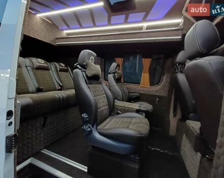 Белый Мерседес Sprinter, объемом двигателя 2.9 л и пробегом 365 тыс. км за 41999 $, фото 36 на Automoto.ua