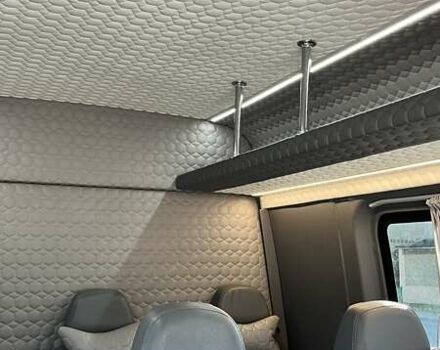 Белый Мерседес Sprinter, объемом двигателя 2.99 л и пробегом 294 тыс. км за 42500 $, фото 46 на Automoto.ua
