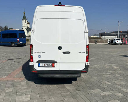 Белый Мерседес Sprinter, объемом двигателя 2.14 л и пробегом 230 тыс. км за 26499 $, фото 11 на Automoto.ua