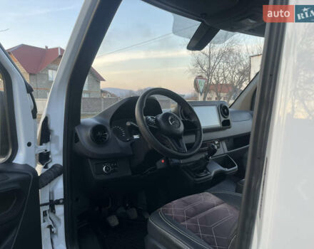 Белый Мерседес Sprinter, объемом двигателя 3 л и пробегом 200 тыс. км за 43888 $, фото 70 на Automoto.ua