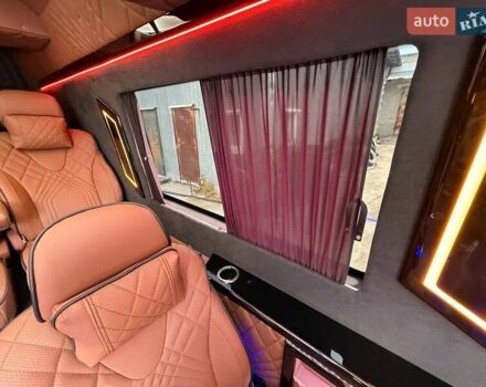 Белый Мерседес Sprinter, объемом двигателя 2.14 л и пробегом 260 тыс. км за 47000 $, фото 18 на Automoto.ua