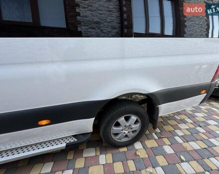 Белый Мерседес Sprinter, объемом двигателя 2.99 л и пробегом 382 тыс. км за 41999 $, фото 10 на Automoto.ua