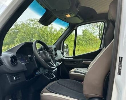 Белый Мерседес Sprinter, объемом двигателя 2.14 л и пробегом 232 тыс. км за 37800 $, фото 7 на Automoto.ua