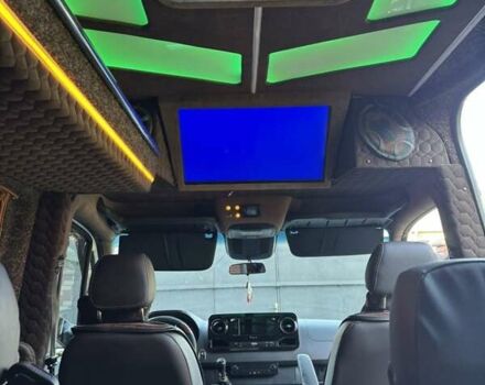 Белый Мерседес Sprinter, объемом двигателя 2.99 л и пробегом 382 тыс. км за 41999 $, фото 16 на Automoto.ua