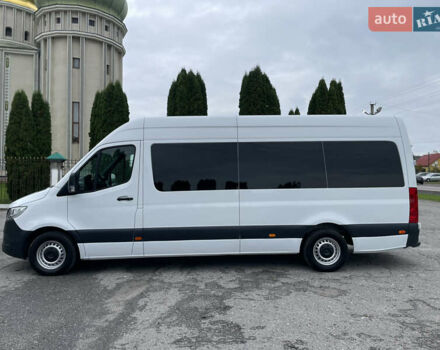 Белый Мерседес Sprinter, объемом двигателя 2.14 л и пробегом 201 тыс. км за 31700 $, фото 2 на Automoto.ua