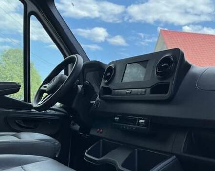 Белый Мерседес Sprinter, объемом двигателя 2.99 л и пробегом 294 тыс. км за 42500 $, фото 7 на Automoto.ua