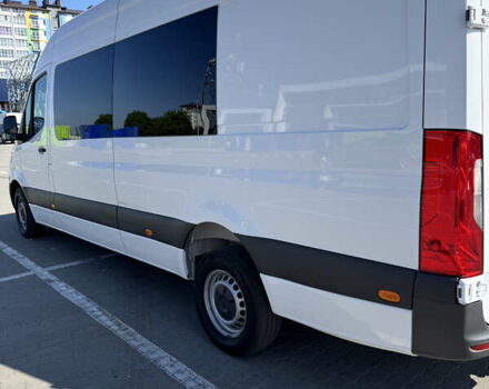 Белый Мерседес Sprinter, объемом двигателя 2.99 л и пробегом 130 тыс. км за 59800 $, фото 4 на Automoto.ua