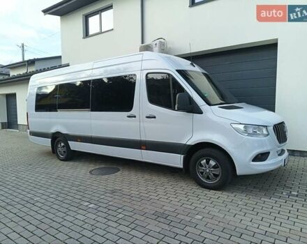 Белый Мерседес Sprinter, объемом двигателя 2.2 л и пробегом 225 тыс. км за 36300 $, фото 3 на Automoto.ua