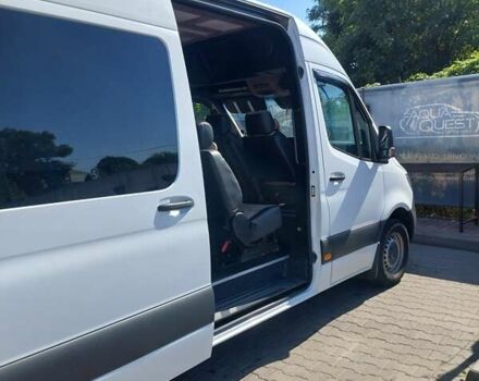 Білий Мерседес Sprinter, об'ємом двигуна 2.99 л та пробігом 530 тис. км за 53269 $, фото 2 на Automoto.ua
