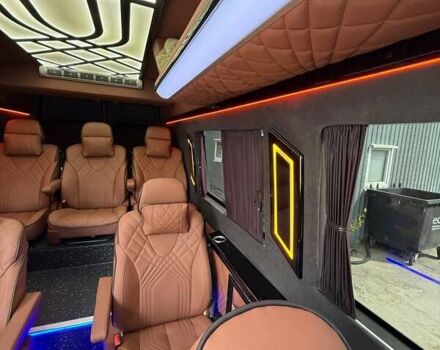 Белый Мерседес Sprinter, объемом двигателя 2.14 л и пробегом 260 тыс. км за 47000 $, фото 21 на Automoto.ua
