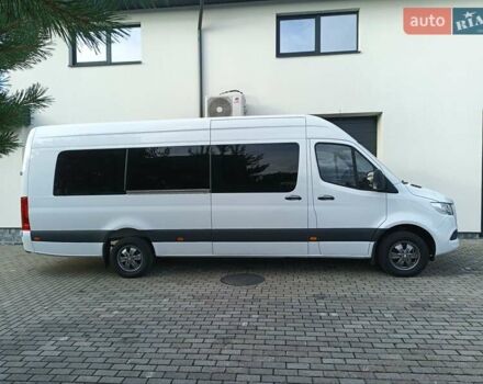 Белый Мерседес Sprinter, объемом двигателя 2.2 л и пробегом 225 тыс. км за 36300 $, фото 4 на Automoto.ua