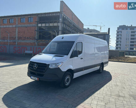 Белый Мерседес Sprinter, объемом двигателя 2.14 л и пробегом 230 тыс. км за 26499 $, фото 4 на Automoto.ua
