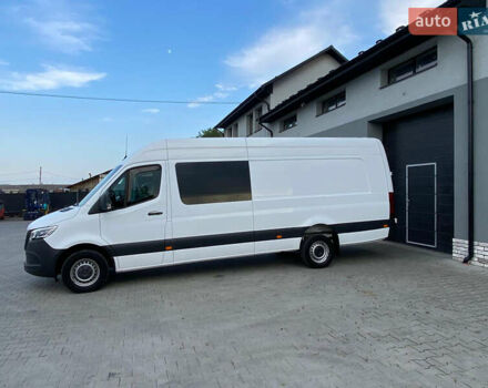 Белый Мерседес Sprinter, объемом двигателя 2.99 л и пробегом 460 тыс. км за 46050 $, фото 4 на Automoto.ua