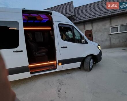 Белый Мерседес Sprinter, объемом двигателя 2.9 л и пробегом 365 тыс. км за 41999 $, фото 44 на Automoto.ua