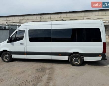 Белый Мерседес Sprinter, объемом двигателя 2.14 л и пробегом 260 тыс. км за 47000 $, фото 5 на Automoto.ua