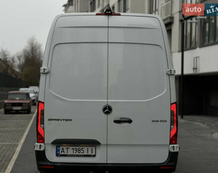 Білий Мерседес Sprinter, об'ємом двигуна 1.95 л та пробігом 82 тис. км за 37000 $, фото 4 на Automoto.ua