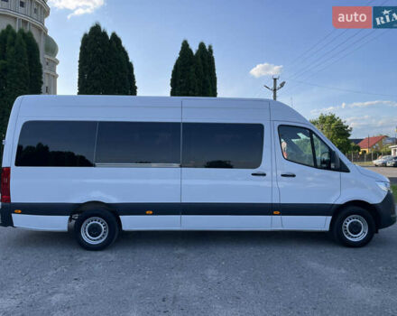 Белый Мерседес Sprinter, объемом двигателя 2.2 л и пробегом 272 тыс. км за 31700 $, фото 5 на Automoto.ua