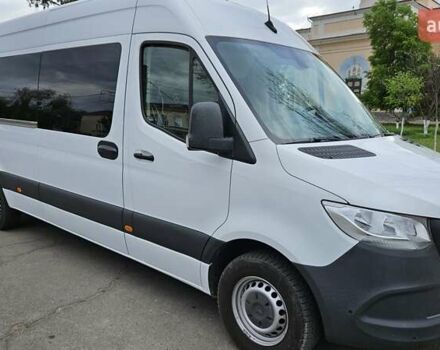 Белый Мерседес Sprinter, объемом двигателя 2.14 л и пробегом 301 тыс. км за 45400 $, фото 3 на Automoto.ua