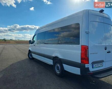 Белый Мерседес Sprinter, объемом двигателя 2.99 л и пробегом 60 тыс. км за 77000 $, фото 3 на Automoto.ua