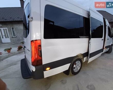 Белый Мерседес Sprinter, объемом двигателя 2.9 л и пробегом 365 тыс. км за 41999 $, фото 9 на Automoto.ua