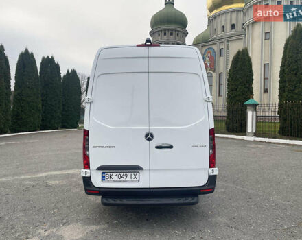 Білий Мерседес Sprinter, об'ємом двигуна 2.2 л та пробігом 227 тис. км за 33150 $, фото 4 на Automoto.ua